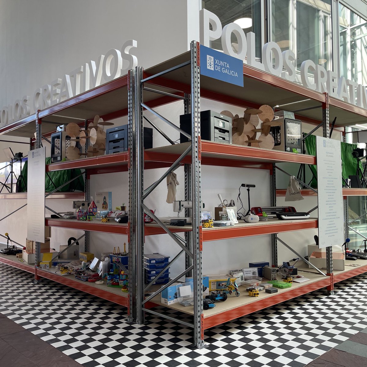 𝙲𝚘𝚗𝚌𝚑𝚒 𝙵𝚎𝚛𝚗𝚊𝚗𝚍𝚎𝚣 tweet media