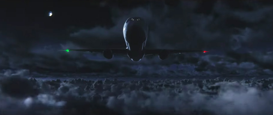 firstshowing's tweet image. All the best shots in this trailer are the CGI airplane shots. Ha. The rest of it looks a bit murky, but it might still have some entertaining action. Available on VOD to watch later this month. onfs.net/43ATyUo ✈️👨🏻‍✈️ #97Minutes