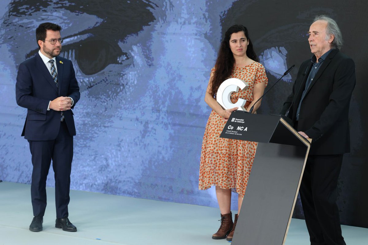 exteriorscat's tweet photo. 📌 La consellera @MeritxellSerret ha assistit a l'entrega dels Premis Nacionals de Cultura 2023 concedits pel @CoNCACultura

🎖️ Enguany han distingit Joan Manuel Serrat, @eufonic_fest, Alba Sarraute Pons, Joan-Pere Viladecans i Dolors Udina (@destret) https://t.co/28Bt8mW4oO