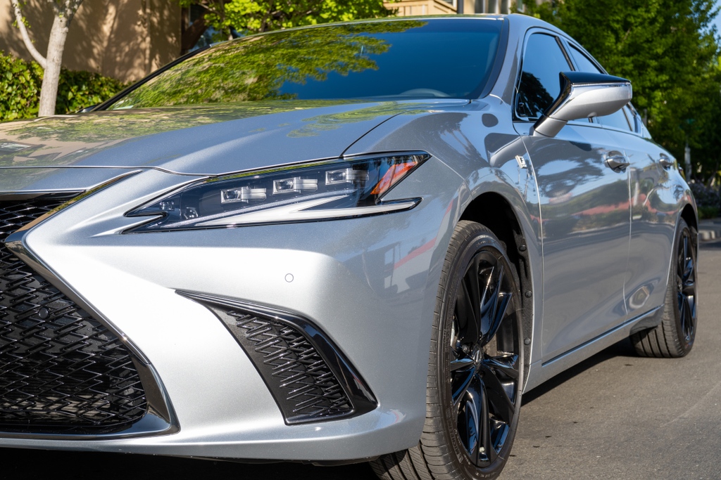 OCDetailBayArea's tweet photo. Just like this 2023 Lexus ES F Sport, the windows are tinted with Lluamr CTX. This Lexus has 50% on the Front Sides and 20% on the Rear Sides and Rear Windshield. #lexus #lexuses #lexusfsport #fsport #windowtint #llumarctx #ocdetailing #bayarea #sfbayarea #fremont https://t.co/Sl0IFi03ZB