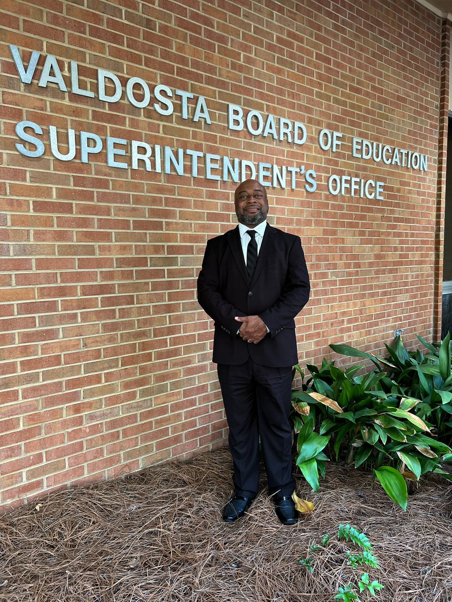 SchoolGenetics's tweet photo. On June 1, 2023, I was unanimously approved as the next Superintendent of Valdosta City Schools! I thank God for this new chapter in my life. I look forward to supporting these exceptional educators and strong community as we help our students grow and succeed. https://t.co/XnSQdcT1T3