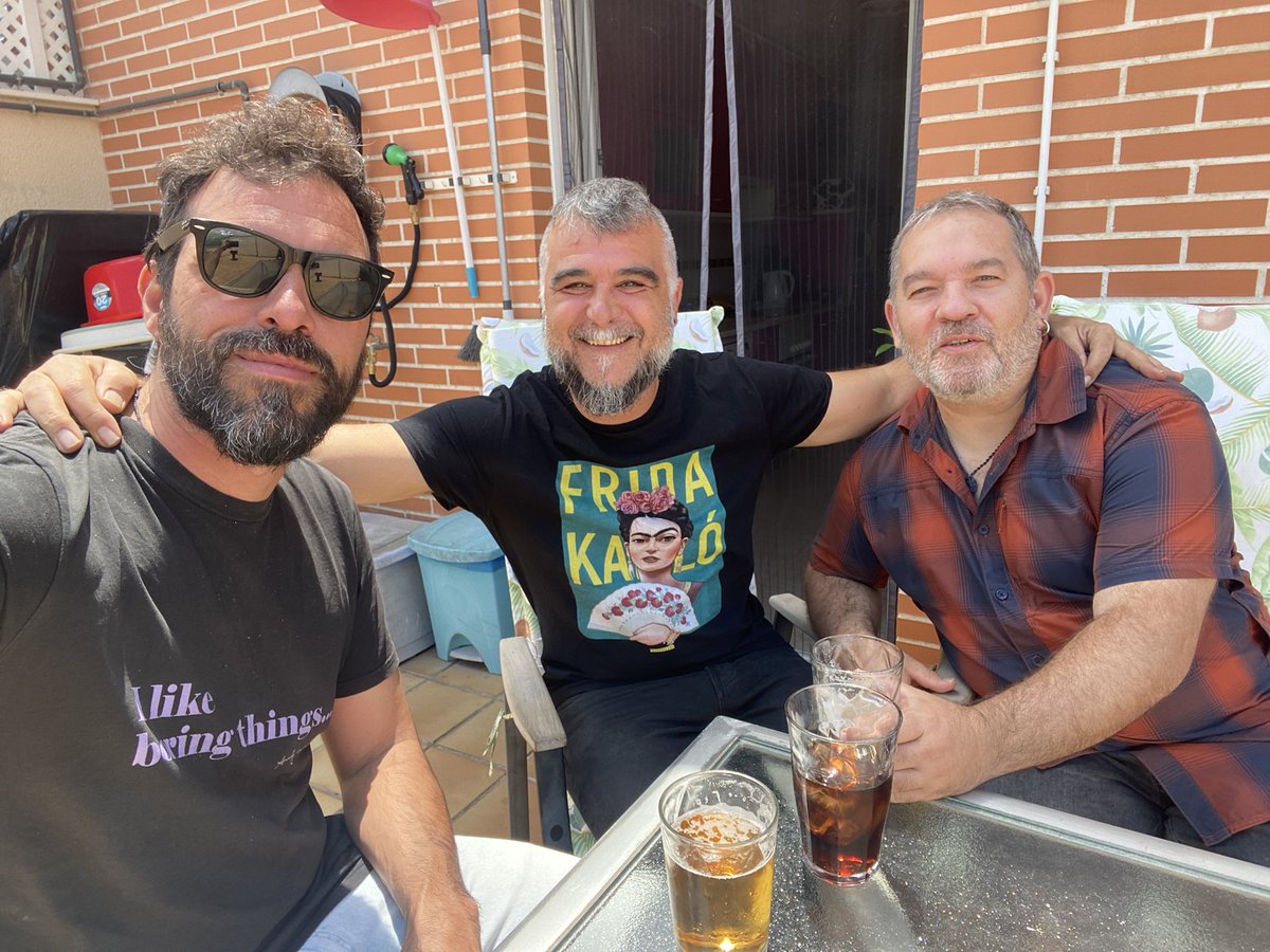 Se viene, ya llega, está volando en el aire….