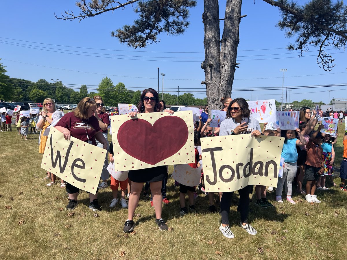 I couldn't be prouder of our @wcsdzephyrs! What a great event today at our Senior Parade through campus. @wcsdwhs #zephyrtough