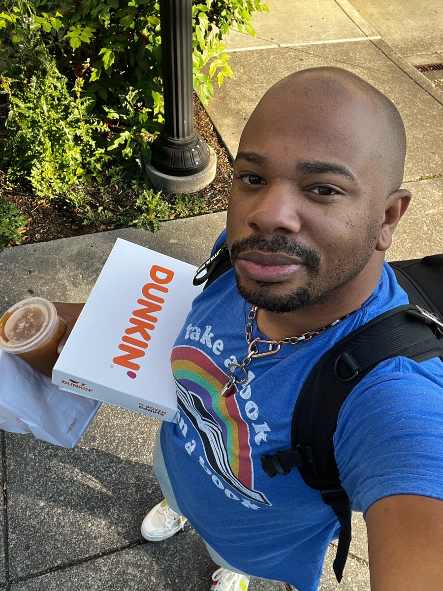 Good morning!!!! It’s National Donut Day so i decided to bring a treat for my team today on this good Summer Friday. Thank you @dunkindonuts bringing this little joy to my team and I #dunkin #dunkindonuts #summerfridays #PrideMonth #readingrainbow