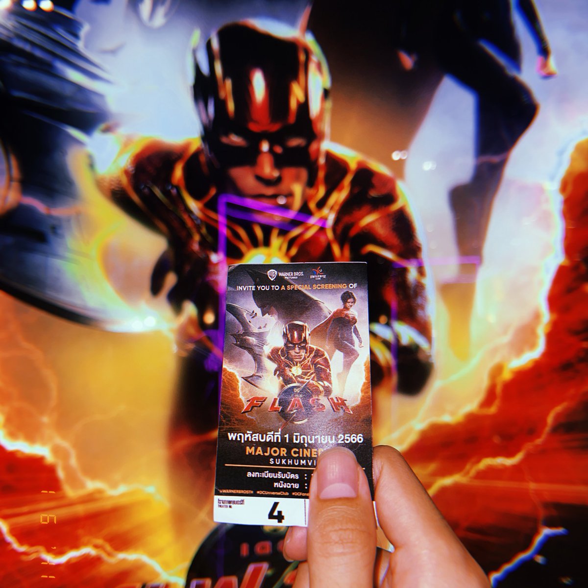 MR_GOODMAN47's tweet photo. #TheFlash เป็นปรากฏการณ์หนัง Superhero อย่างแท้จริง อาจไม่ใช่หนังที่สมบูรณ์แบบที่สุด แต่ความสนุก และสิ่งที่หนังมอบให้แฟนๆ ได้เห็นนั้นคือทุกอย่าง สิ่งที่เราคิดว่าเป็นได้แค่ฝัน มันเกิดขึ้นจริงแล้ว!
ไม่ได้ดูหนังที่คนทั้งโรงปรบมือและโห่ร้องสุดเสียงแบบนี้มานานแล้วนะ #DCFansFirstTH https://t.co/nvhiynUngF