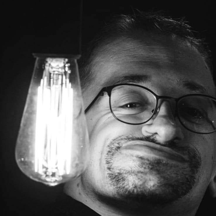 #info : Guillaume Bats
L'humoriste est mort à l'âge de 36 ans. La cause de son décès n'a pas été annoncée.

#GuillaumeBats  #humoriste #PaixÀSonAme #RIP
#décès #reims #artistes #spectacle #tournee2023