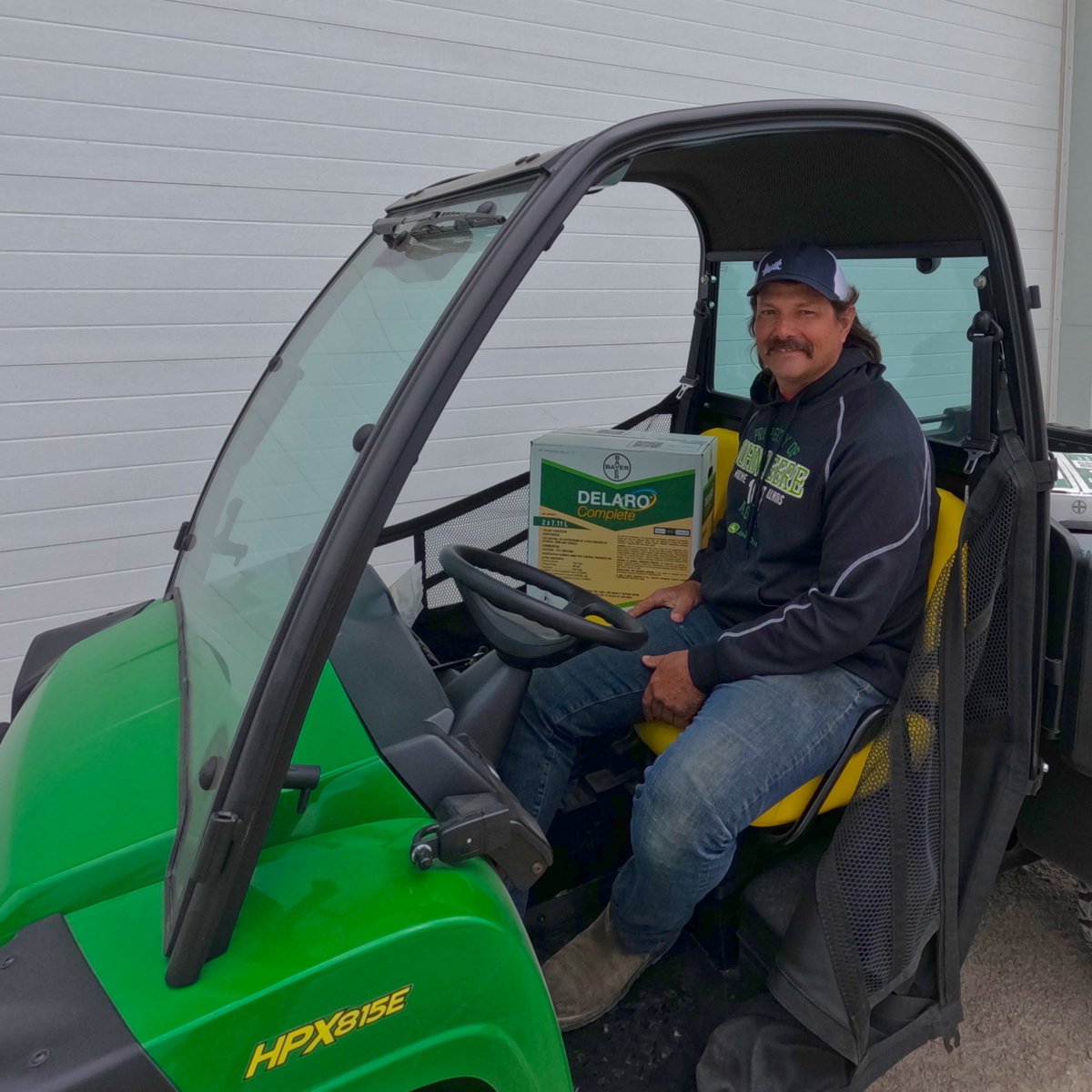 We've got a winner in #EastCdnAg for the #FungicidesForTheWin contest 🎉

Congratulations to Paul Rushton from Selkirk, ON 👏 

Paul received a new 2022 John Deere gator and 320 acres of Bayer fungicides just in time for the growing season​ #ItsGrowTime 🌱