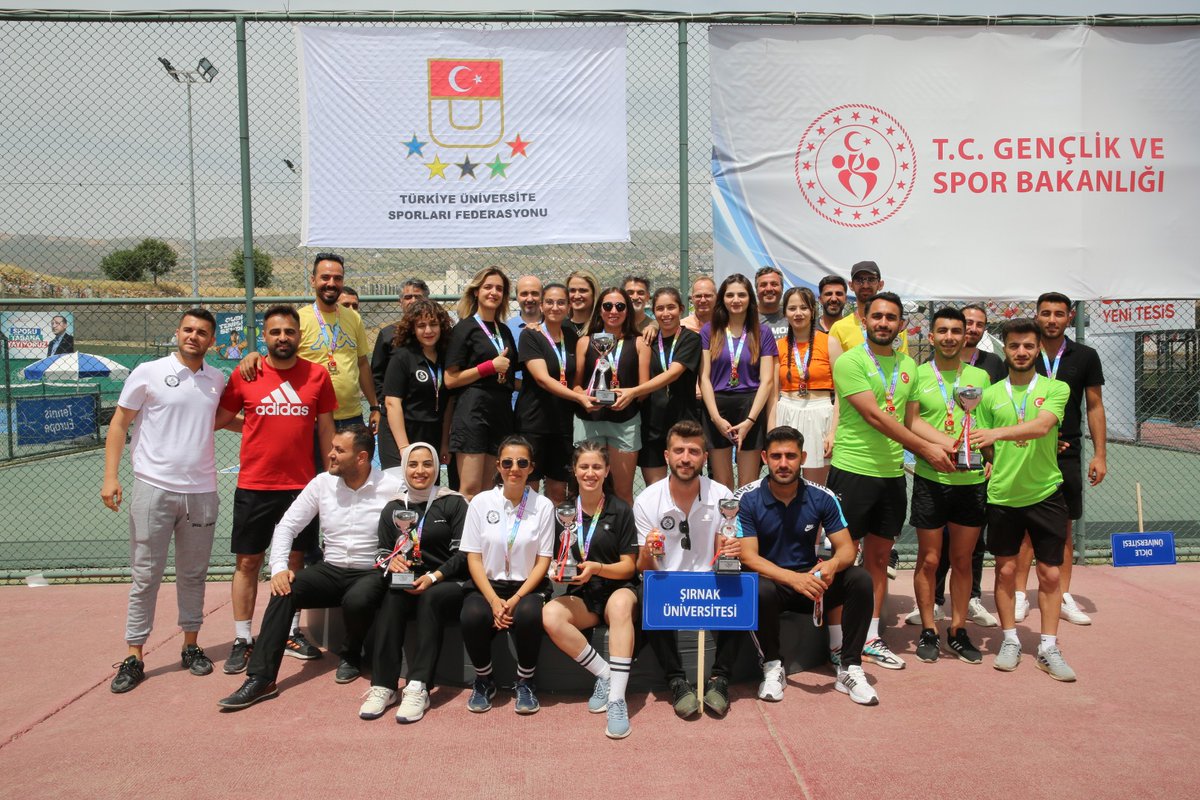 ÜNİLİG Tenis Turnuvası sona erdi

sirnak.edu.tr/tr/aktivite/un…