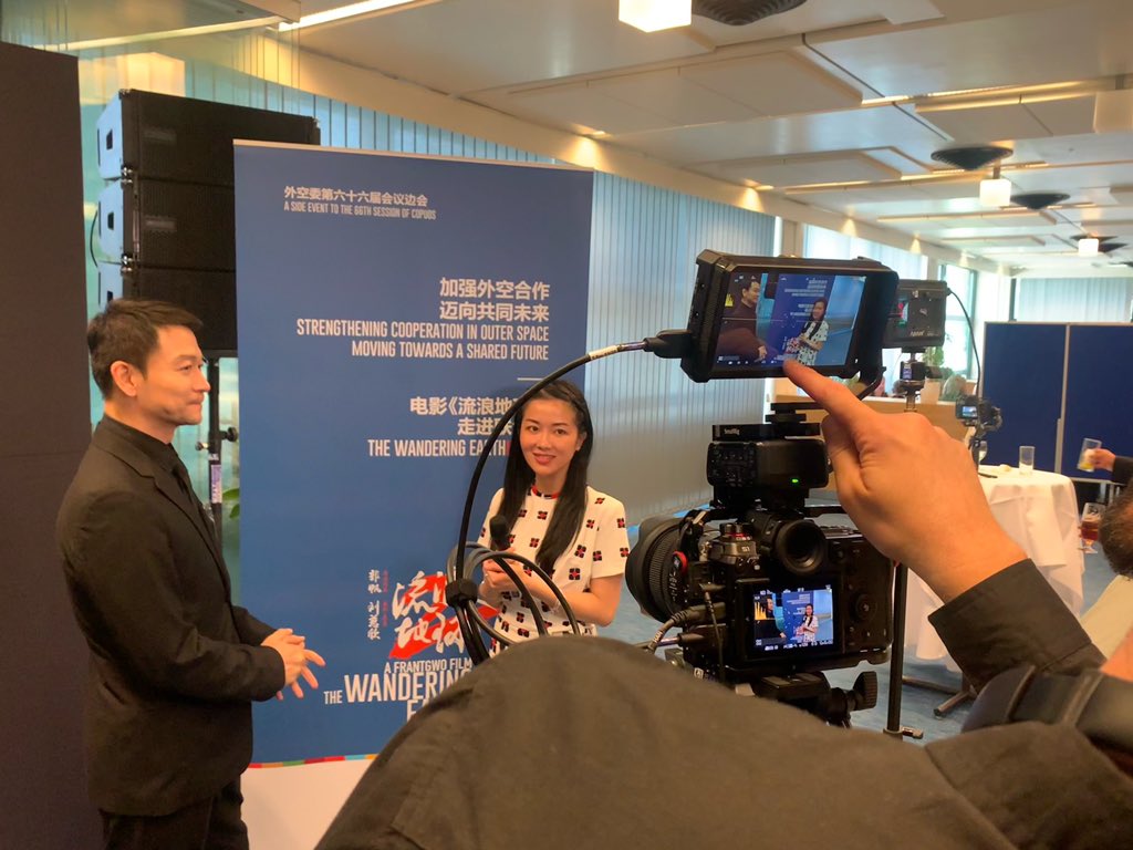 Moon Ting Li tweet media