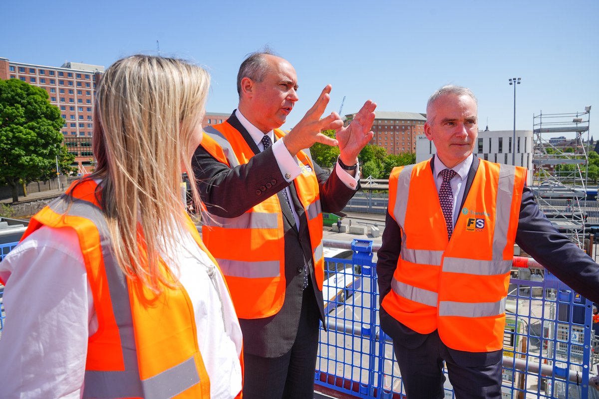 We recently welcomed Lord Johnson Minister of State (Minister for Investment) for Department for Business & Trade for an overview of the Weavers Cross & Belfast Grand Central Station project where construction work continues to progress on schedule. @DBTInvestment @biztradegovuk