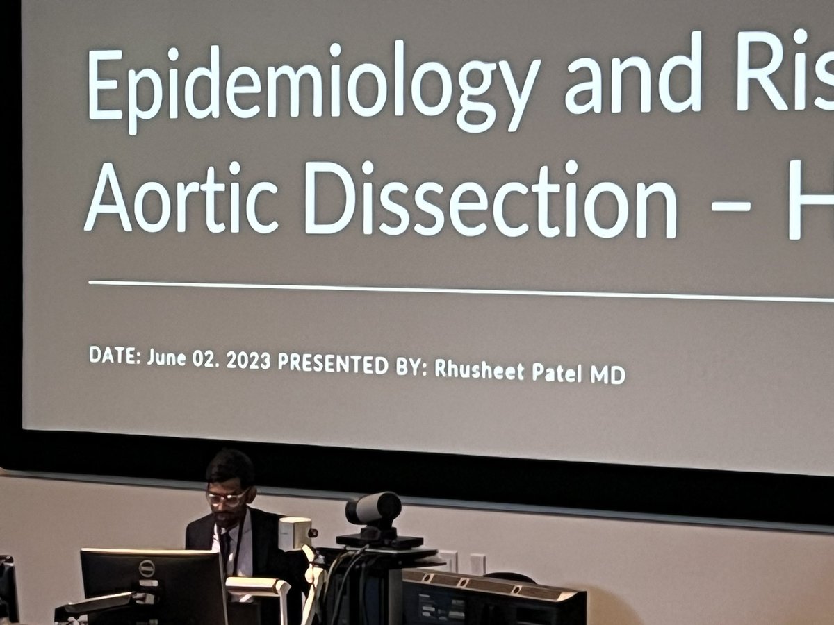 My colleague <a href="/RhusheetPMD/">Rhusheet Patel MD</a> kicking off the MAD Symposium.  Educating us on risk factors and epidemiology of Aortic Dissection.  @OHSUvascular @OHSUsurgery #MADsymposium #AortaEd