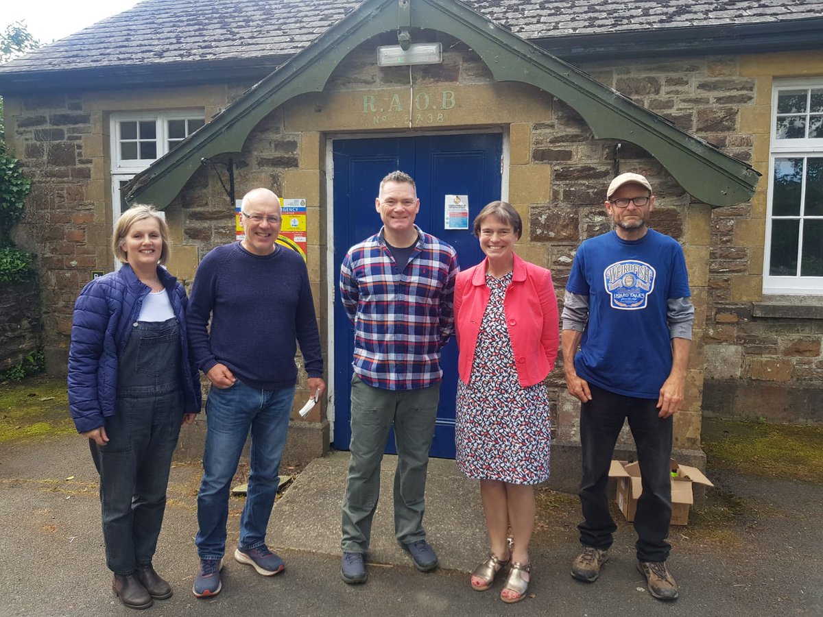 📢Round 3 of the Community Ownership Fund is now open! If you are a community group in #NDevon seeking to buy or renovate local assets. You can find out more here: gov.uk/government/pub… @luhc