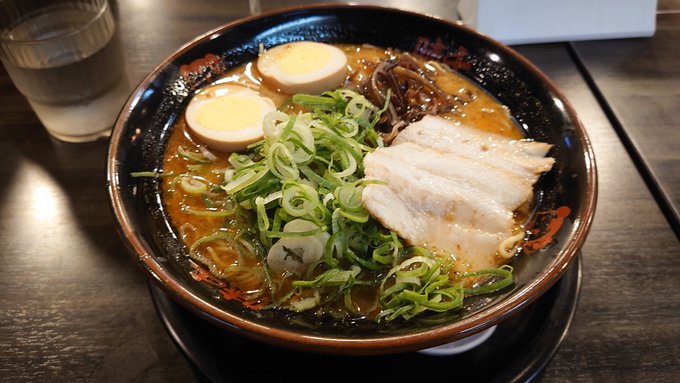 熊本のラーメンも美味しいよ。
また食べたい。 