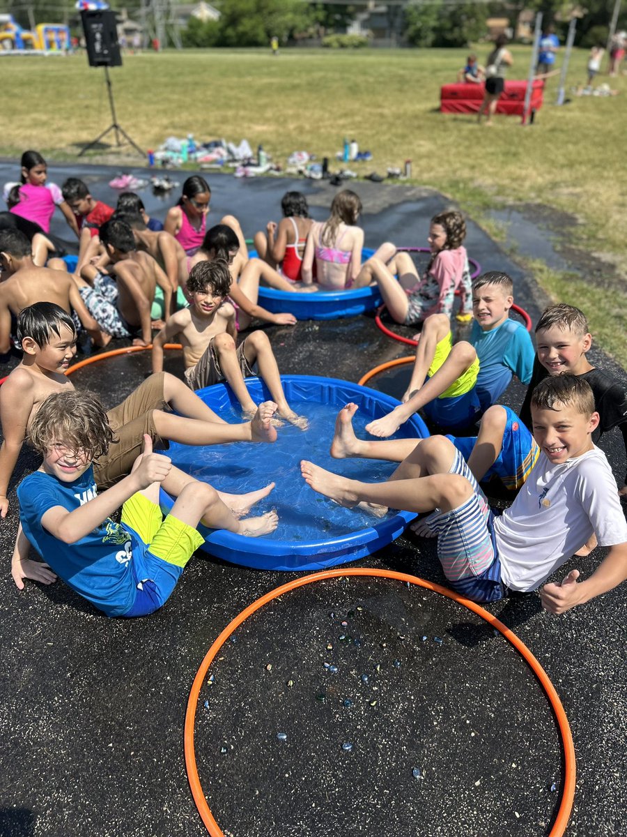 Anny Lee (@ivylee4th) on Twitter photo Weβre all smiles on this fun field day!! Thank you <a href="/ivyhillpta/">Ivy Hill PTA</a> and <a href="/ivyhillpe/">Mr. H. π€π»π€π»</a> #IvyHillLeague Weβre all smiles on this fun field day!! Thank you <a href="/ivyhillpta/">Ivy Hill PTA</a> and <a href="/ivyhillpe/">Mr. H. π€π»π€π»</a> #IvyHillLeague