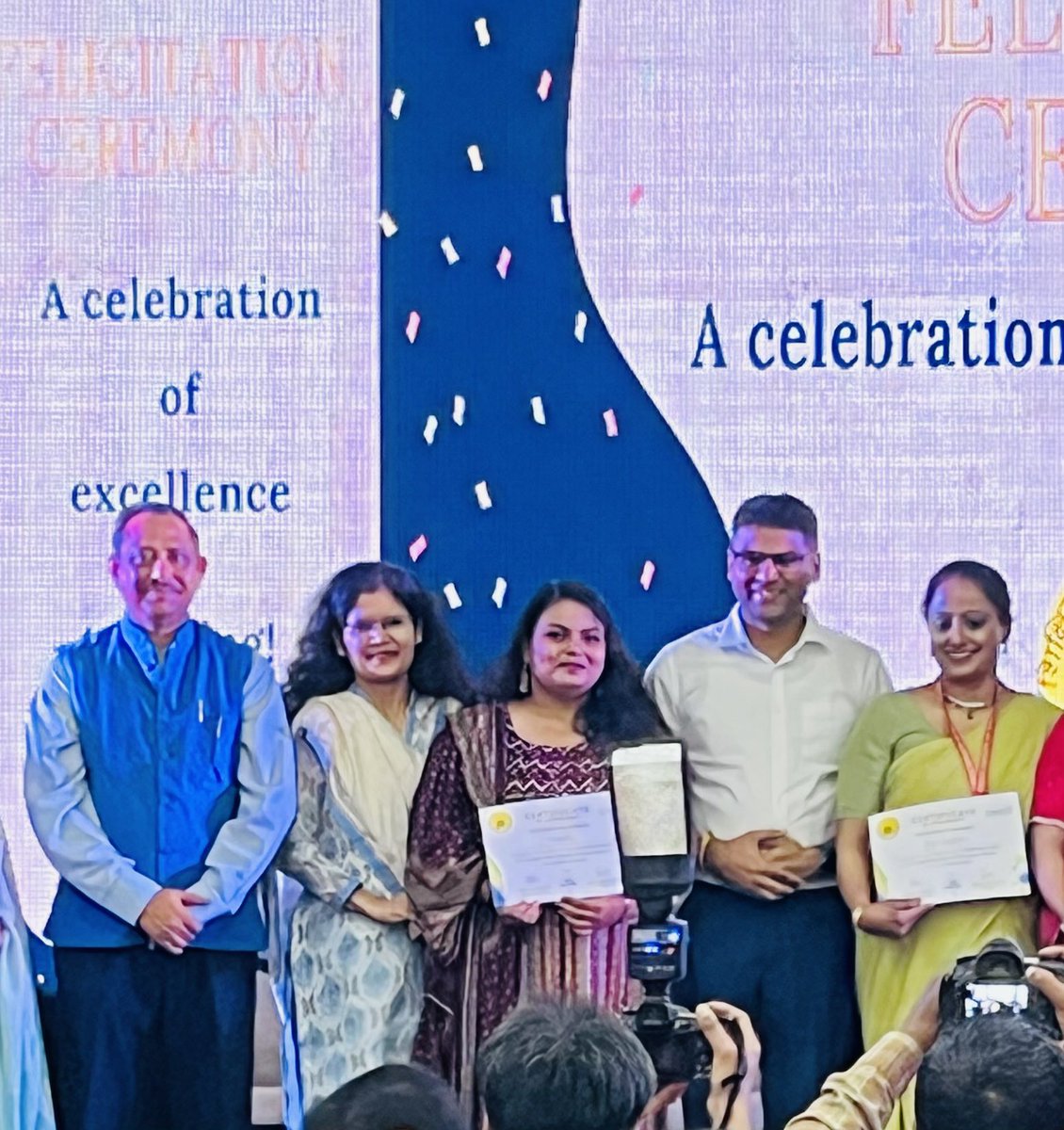 keerti_raikwar's tweet photo. 🌸🌸🌸🌸
Felicitated by the worthy DE @gupta_iitdelhi 

This appreciation solidifies my beliefs and inspires me to work even harder. 
Thankyou @Dir_Education @CENTA_Team for this opportunity.
Thankyou @mtdeepakmittal sir &amp; @DrSavitaSagar1 mam for the continuous support 🌸🌸🌸🌸 https://t.co/JYtiNGy1pP