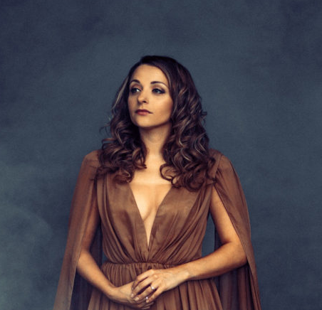 Make sure not to miss <a href="/SorayaMafi/">Soraya Mafi</a> tonight at 5pm on <a href="/BBCInTune/">In Tune BBC Radio 3</a>, accompanied by <a href="/gamalpiano/">Gamal Khamis</a> . 

Soraya will perform a mixed repertoire including 'So quanto a te displace' from Mitridate, re di Ponto.

#GOMitridate