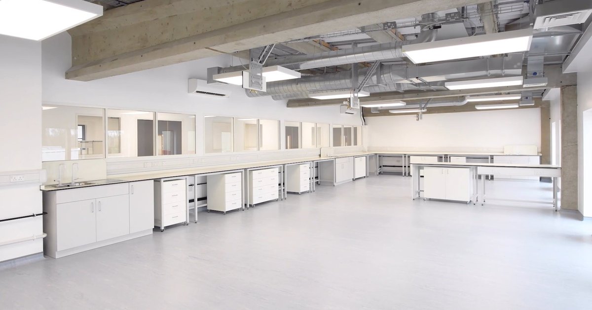 HowardGroupUK's tweet image. Fred Murphy, Asset Manager, Howard Group, showcases our recently completed landlord #labfitout at @UnityCampusCam in this new video, demonstrating our ability to deliver high spec #labspace as part of Phase 2.

▶️ow.ly/V0X750OoWWO 

#lifescience #Cambridge