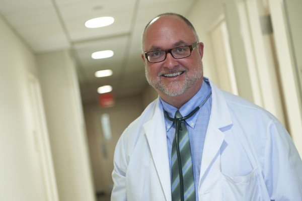 David H. Ilson of @MSKCancerCenter will talk about the timing of immunotherapy in localized gastroesophageal junction and #gastriccancer today from 3:09 p.m. to 3:21 p.m. CT at #ASCO23. #gicsm ow.ly/jUEf50OEbNq