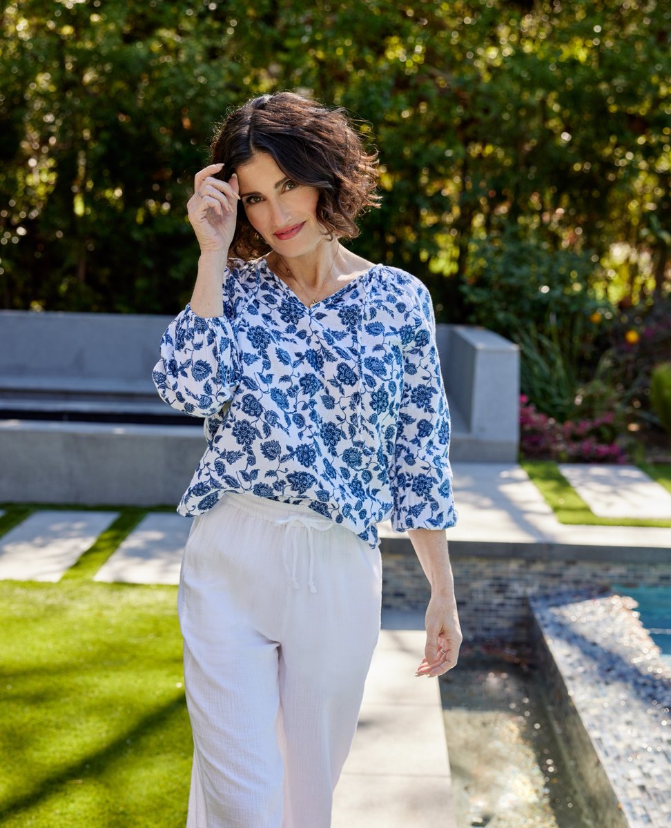 You asked and we listened - our double gauze blouse is new, improved and selling fast. It's no wonder it's one of Idina's favorite picks this season😇