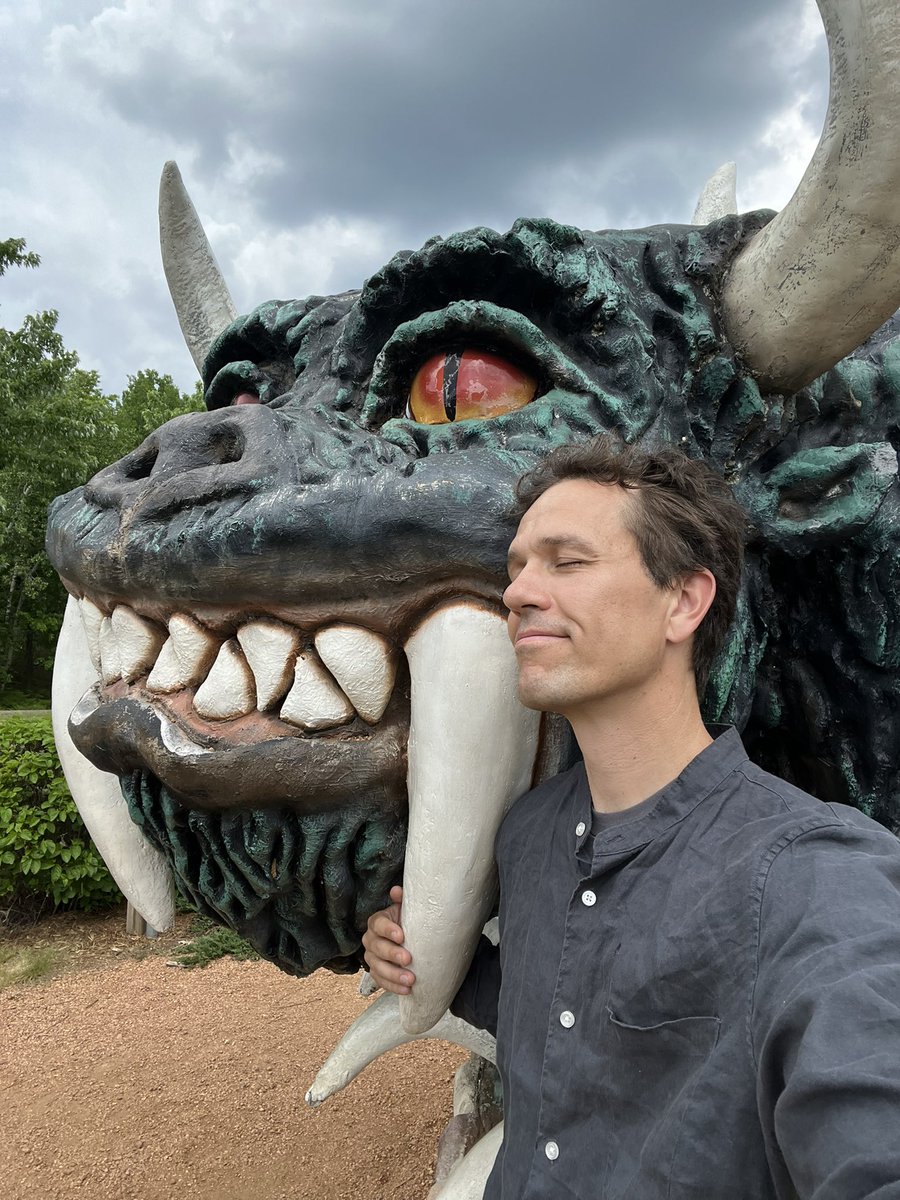 _LABrower's tweet image. took a trip, made a friend
#hodag