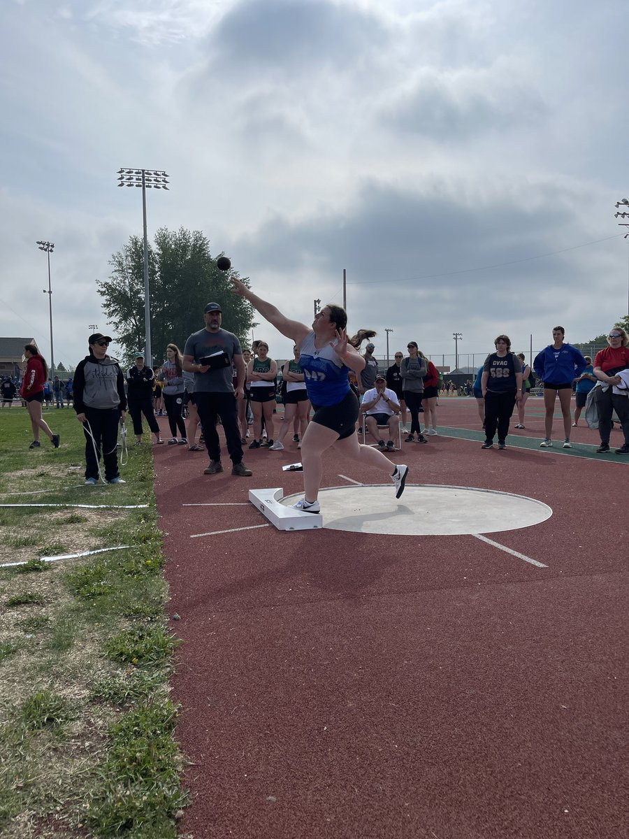 Camryn has the best throw at 10.41 going into the final 3 throws in Junior Girls Shot Put at Provincial Track and Field in Saskatoon. Panther Pride. Go East Central <a href="/GSSD204/">Good Spirit SD</a> <a href="/ECDAAsport/">ECDAA</a>