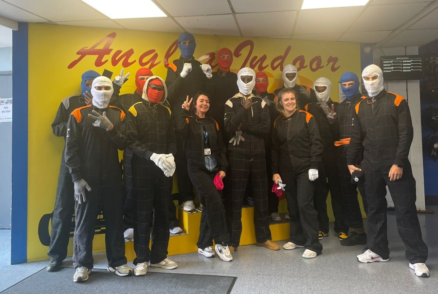 suffolk_refugee's tweet photo. We had such a fun afternoon yesterday taking a group of unaccompanied asylum-seeking children and young refugees to @AngliaKarting. It was lovely to see the young people smiling, relaxing and racing each other! Huge thanks to @ipswichschool for their support with the transport 🏎️ https://t.co/TKc28oH6BI