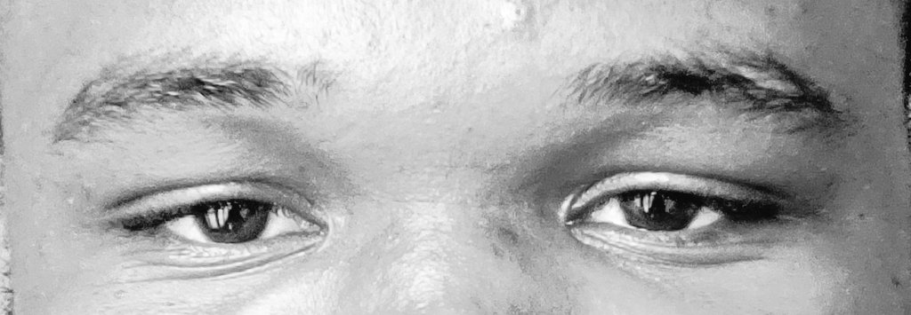 IamThePen7's tweet photo. I see by the power of the Holy Spirit in me!! 
Me and #Miokukusheshe spirits no relate at all 😂

Have you seen the movie #prophetsuddenly? 

#miokukusheshe 
#thewinlos 
#prophetsuddenly https://t.co/dXVwRVxBC3