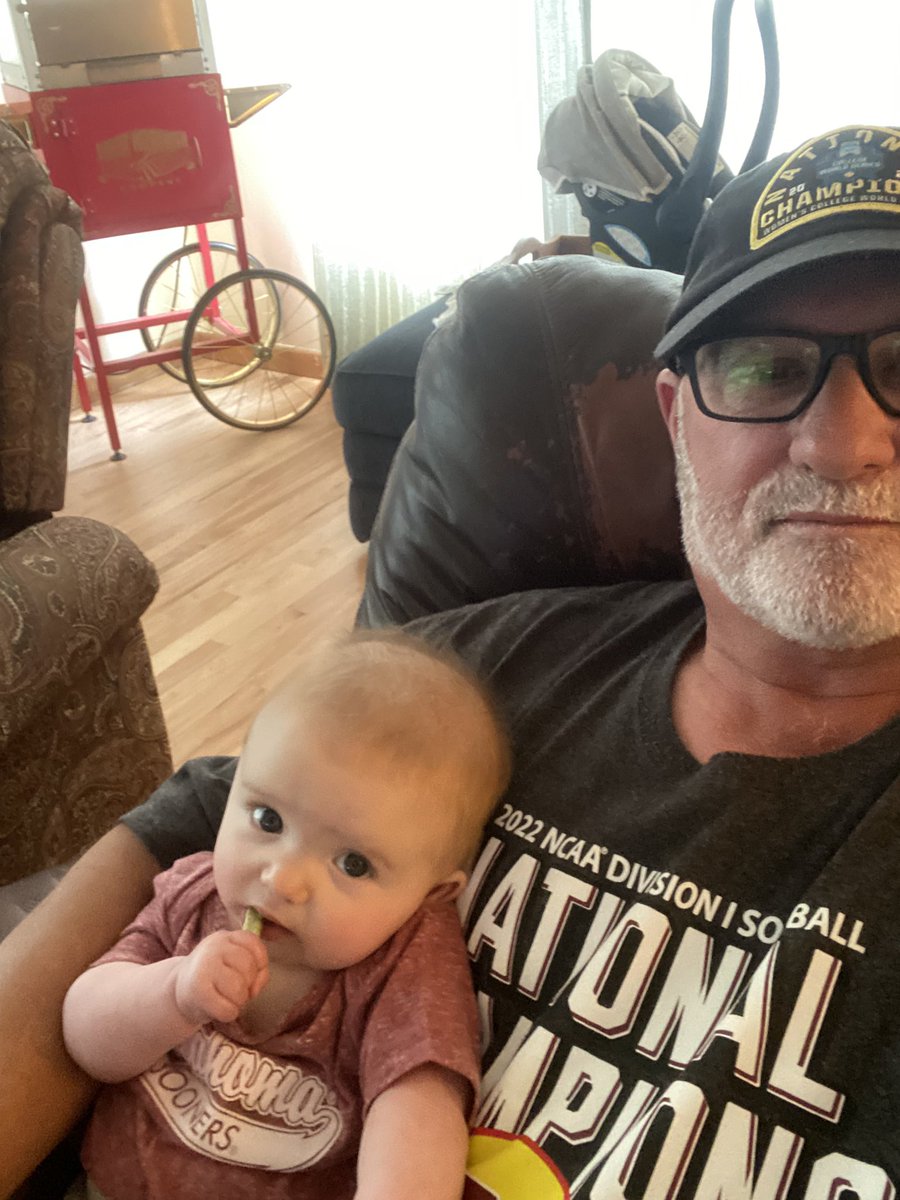 millerhuggins2's tweet photo. @OU_Softball @jordybahl @MidFirst My grand daughter and I were watching from Colorado. Great game. https://t.co/Vz66i4G7ra