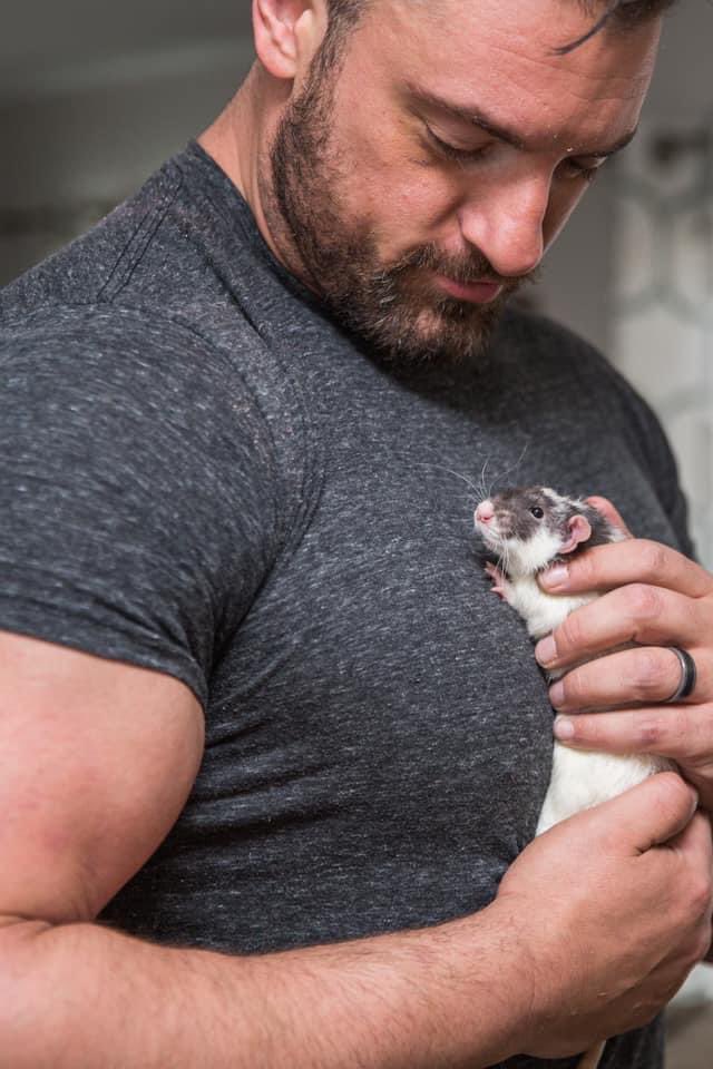 JesseJerdak's tweet image. ✨QT with your flags✨

Note: I don’t really think I deserve to identify as particularly queer, other than my gender is arbitrary and pretend.  I just mainly want to show support for my 🌈 family.
But for reals.  Gender is Mamabear. Give hugs.  Make food.  Hurt bigots. Protec!