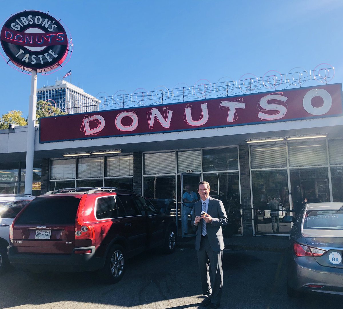 Happy #NationalDonutDay Tennessee! It is time to settle the debate— where is the best donut in Tennessee? 🍩