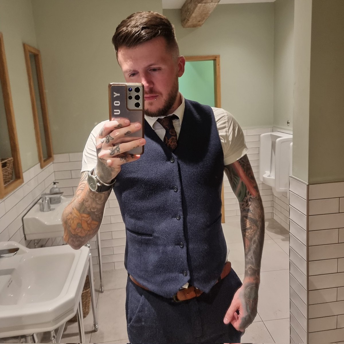 Josh 🦈 tweet media