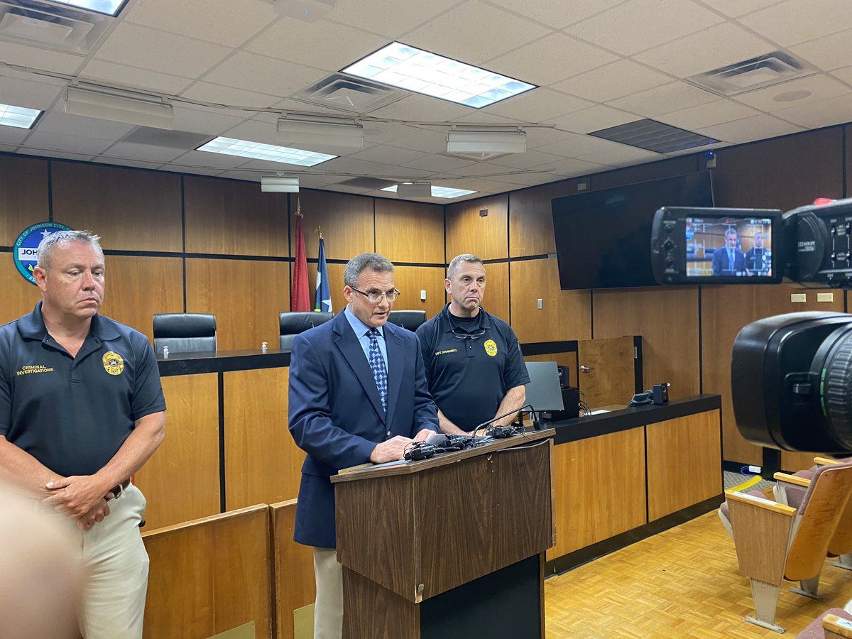 Terry Craig tweet media