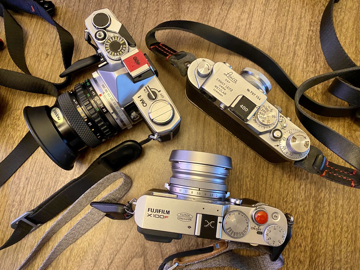 @_JasonAvery <a href="/ILFORDPhoto/">ILFORD PHOTO</a> <a href="/BWPMag/">B+W Photography</a> <a href="/Leica_UK/">Leica Camera UK</a> I use Peak Design leash straps for most of my cameras, which makes it easy to share straps between cameras. I have a quality leather <a href="/TAPandDYE/">TAP&DYE</a> strap that always stays on my Leica IIIf.  #FilmJune