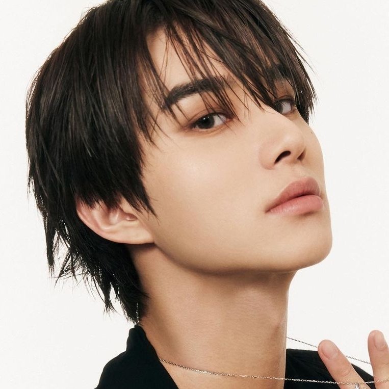 Viral Takes on Twitter "Most followed KPop accounts on Instagram in