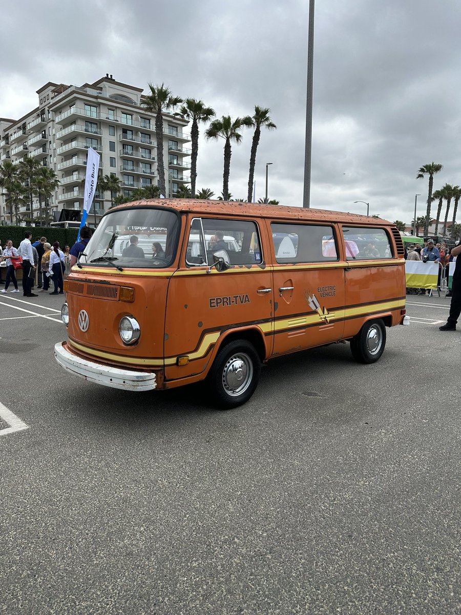 Jessica Ray tweet media