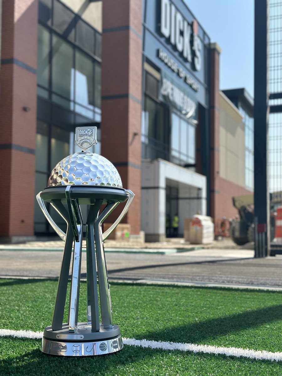 🏆STOP #5️⃣-HOUSE OF SPORT 🏆

We had a blast checking in on the construction/progress over at the DICK'S Sporting Goods House of Sport! We can't wait for them to open in August! ⛳⏰

#WhereToNext #TrophyTour #DSGOpen