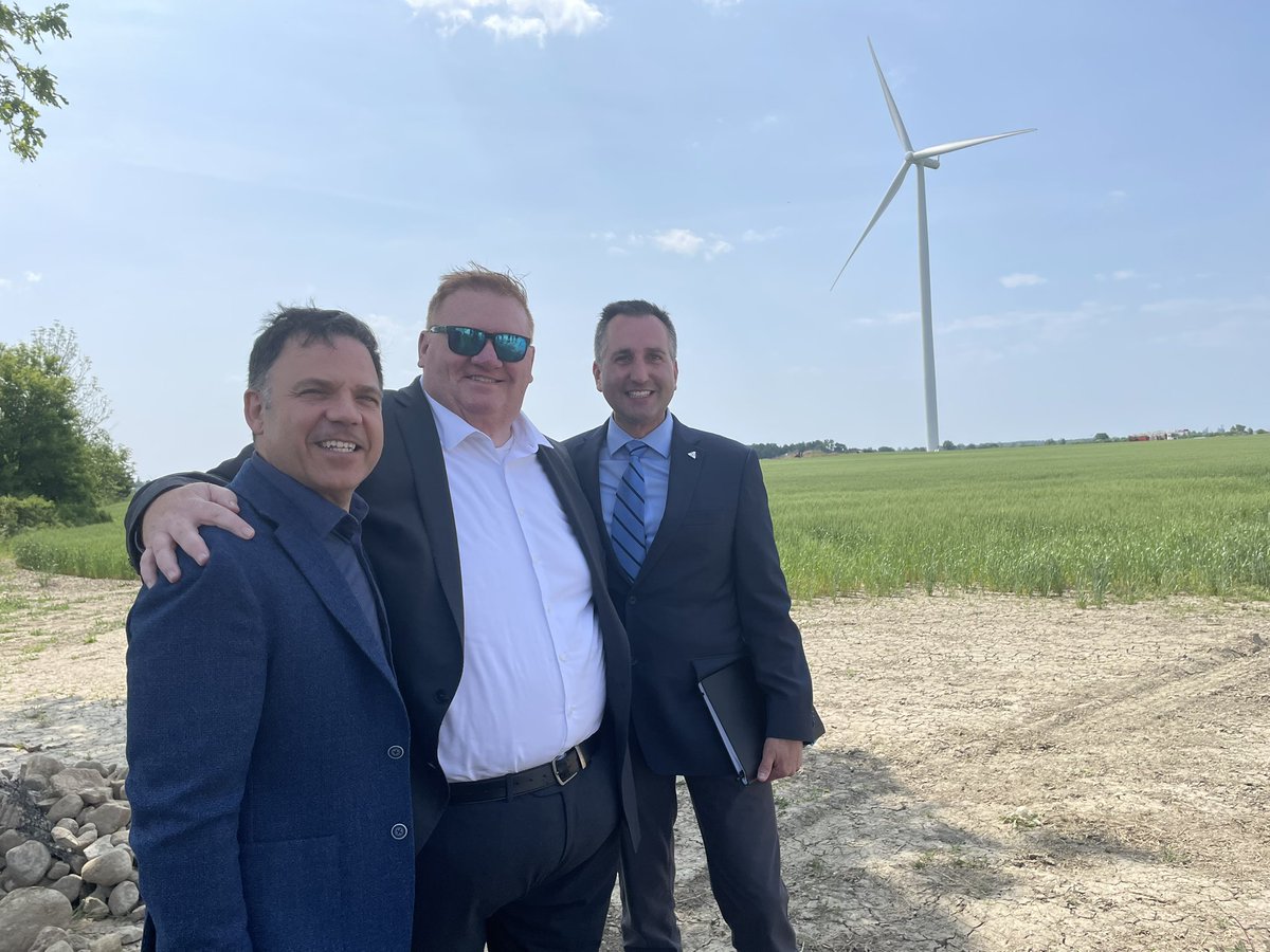 Graydonthempp's tweet image. I was in Blenheim this morning to announce $26M to help municipalities facing challenges related to old oil and gas wells.

We are committed to working together  to ensure our communities are safe! 

MORE: shorturl.at/puX18