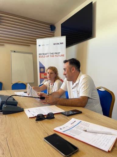 Ne daten 29 Maj u zhvillua ne Kavaje takimi monitorues per Projektin Routes4Culture, projekt i financiar nga BE ne kuader te Programit EU4Culture qe po zbatohet nga UNOPS. 

#BashkimiEvropian
#unopsalbania
#bashkiakavaje
#EU4Culture
#ministriaekultures