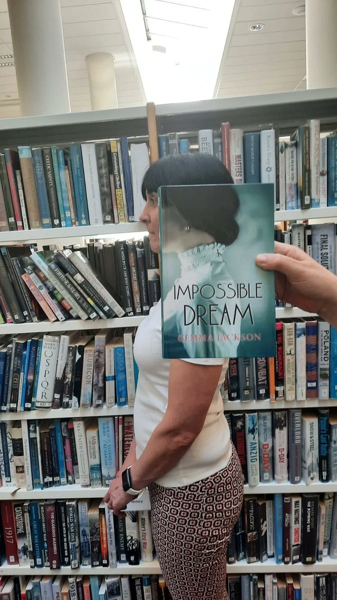 Have a lovely weekend everyone! #bookfacefriday @Carlow_Co_Co @LibrariesIre @GemmaDubliner @PoolbegBooks