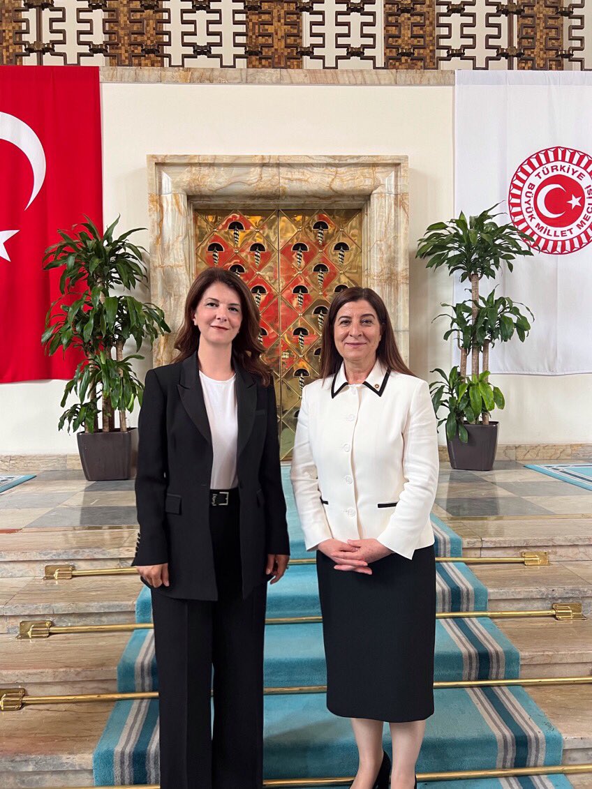 🇹🇷🇹🇷🇹🇷 28. Dönem hayırlı olsun.