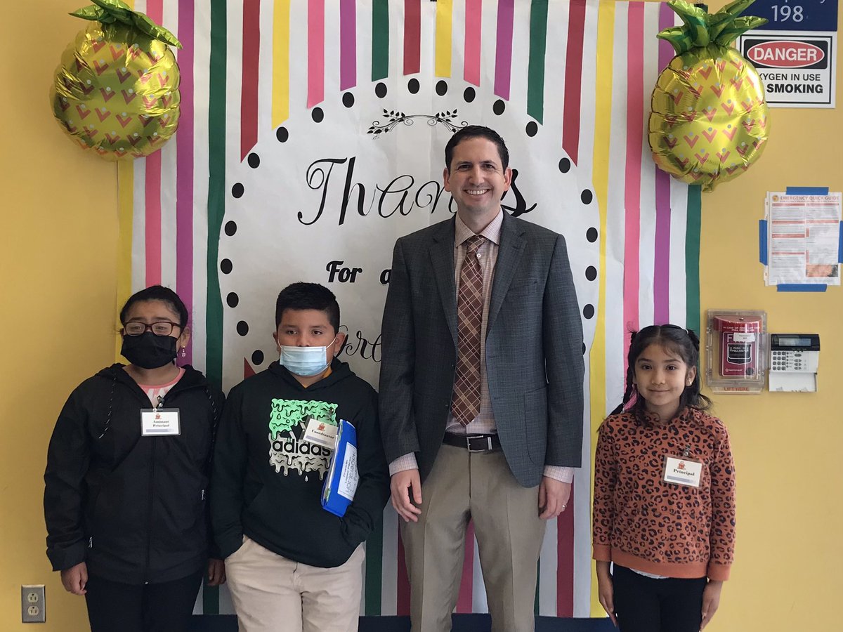 It was a pleasure to join the student leaders at at Garza Primary Center who facilitated a volunteer appreciation breakfast this morning!