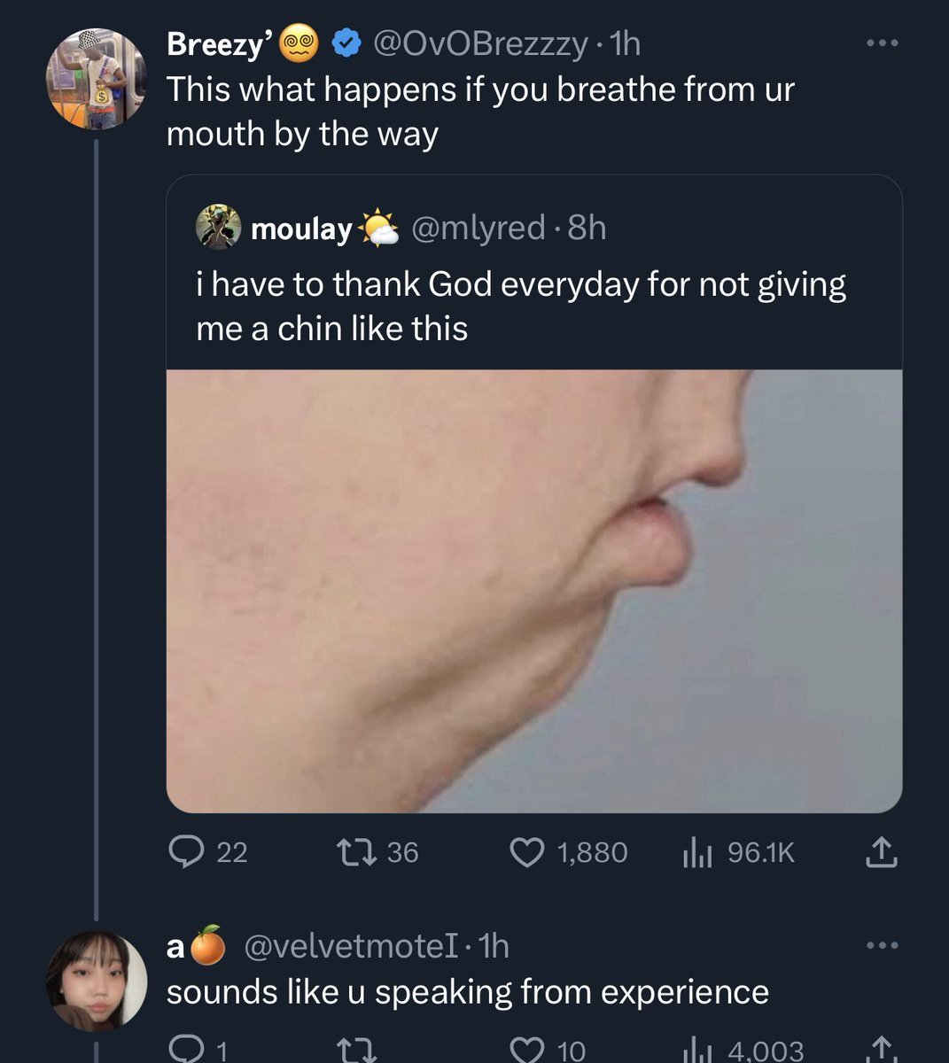 OvOBrezzzy's tweet image. Photoshopping a pic is different lvl of hating 😭