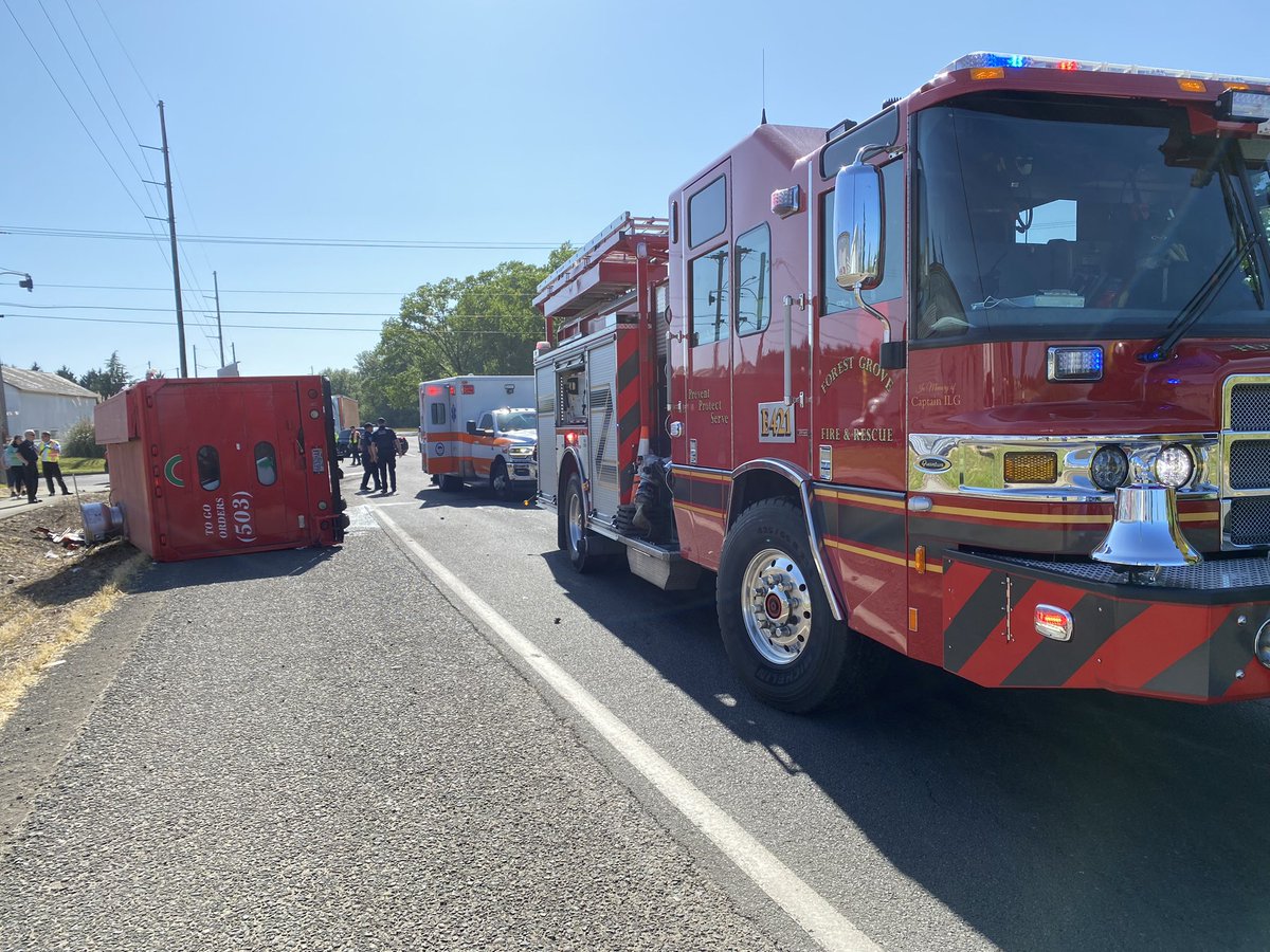 Forest Grove Fire (@forestgrovefire) on Twitter photo We are on scene of a crash on HWY 47 at Elm St. North bound HWY 47 traffic is open, but southbound traffic is closed and being sent north on Elm Street until <a href="/ForestGrovePD/">Forest Grove Police</a> can get the highway can be cleared up.
#pdxtraffic We are on scene of a crash on HWY 47 at Elm St. North bound HWY 47 traffic is open, but southbound traffic is closed and being sent north on Elm Street until <a href="/ForestGrovePD/">Forest Grove Police</a> can get the highway can be cleared up.
#pdxtraffic