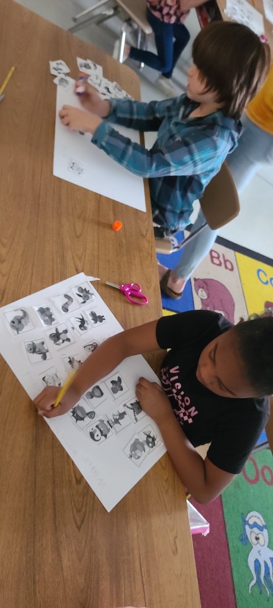 WBPBruins's tweet image. Pokemon Day continues to be a hit with a features sort, directed drawing, and writing activities. Great job practicing those skills, First Grade! #WalkinginBruinPride #engageCPS