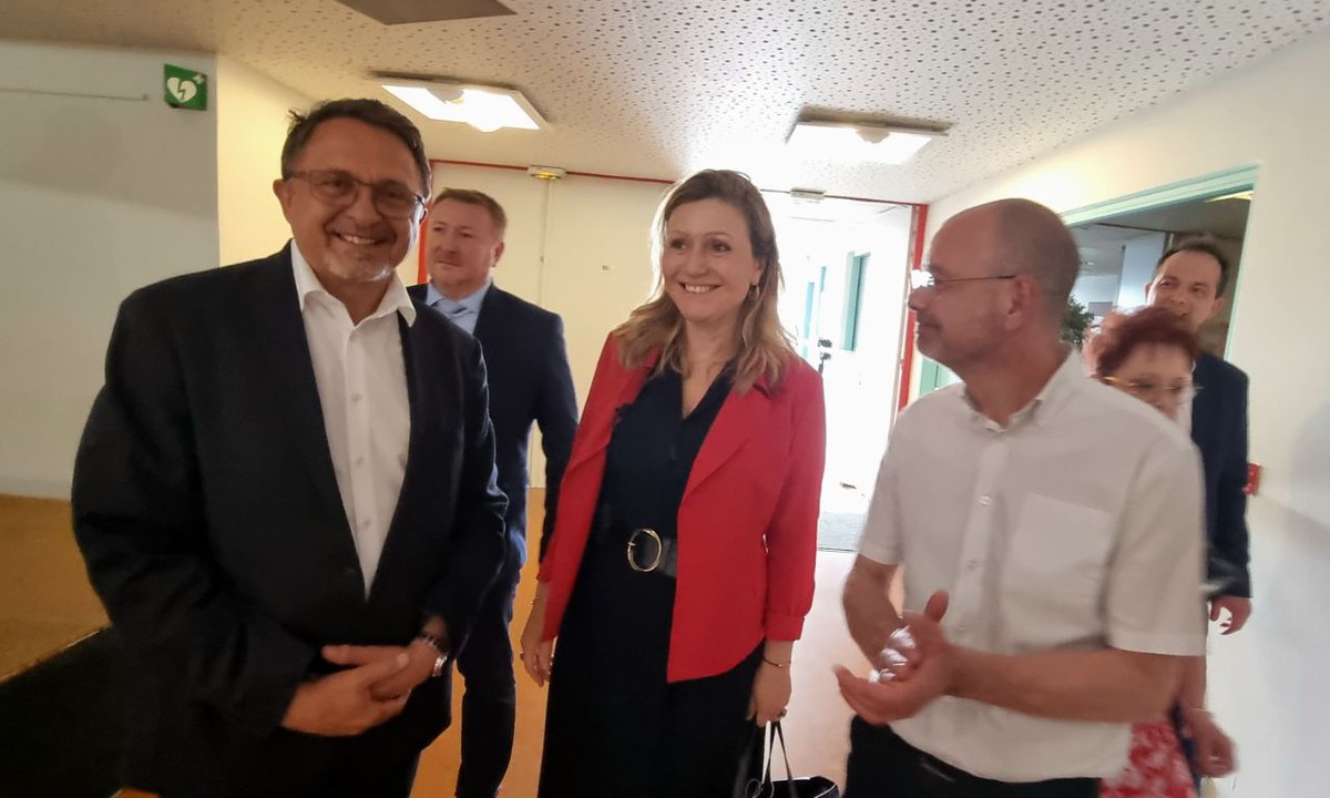 Didier Martin 🎗 (@dmartindijon) on Twitter photo Bienvenue à #Dijon <a href="/YaelBRAUNPIVET/">Yaël Braun-Pivet</a>, Madame la Présidente de l’Assemblée nationale.
#RencontresCitoyennes Bienvenue à #Dijon <a href="/YaelBRAUNPIVET/">Yaël Braun-Pivet</a>, Madame la Présidente de l’Assemblée nationale.
#RencontresCitoyennes