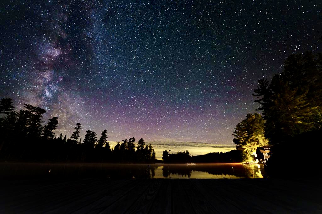 Cue the Milky Way. Some of the best #stargazing happens at Lake Kora! Tucked away on 1k private acres, our Great Camp is situated in the heart of the Adirondack region offering some of the darkest skies in the eastern US. Pure magic! #adirondacks #LuxuryTravel #iloveny #nightsky