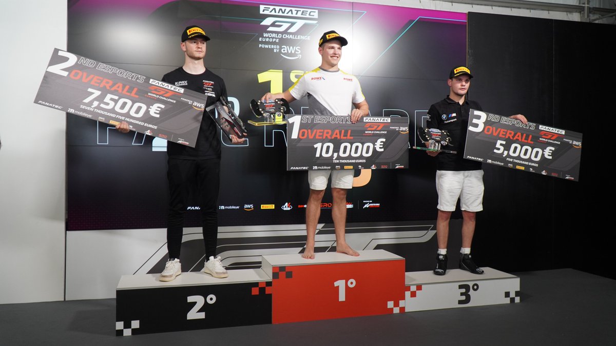 The podium is served🔥
🥇Neil Verhagen
🥈Sandy Mitchell
🥉Dries Vanthoor

@mobileye
@fanatec_official
@amazonwebservices
@pirelli_motorsport
@thesimgrid

The Fanatec Esports GT PRO Series is organized by by @sroesports and AK Esports on @assettocorsa Competizione