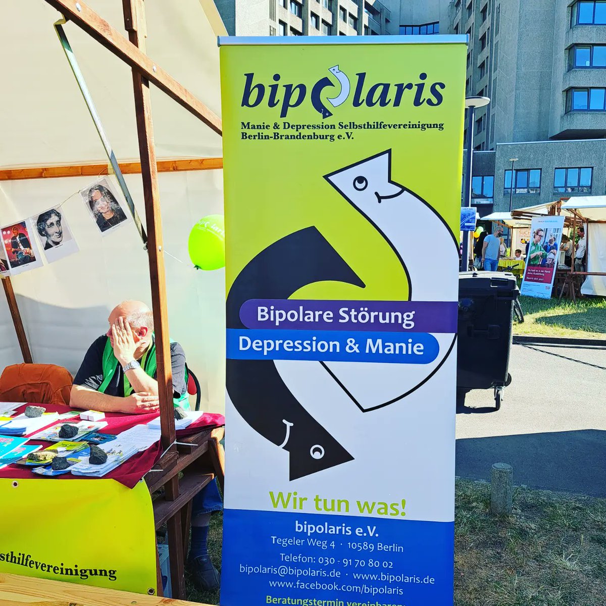 AnneJeglinski's tweet photo. Heute beim Lauf für seelische Gesundheit @bipolaris_bb Gemeinnützige Organisationen &amp; #Selbsthilfe unterstützen in #Berlin bei psychischen Krisen und Problemen. Viele davon stellten sich heute dem Markt für seelische Gesundheit vor. Infos: https://t.co/HFJEkMnJZ5 @ParitaetBerlin https://t.co/5thoATWL1u