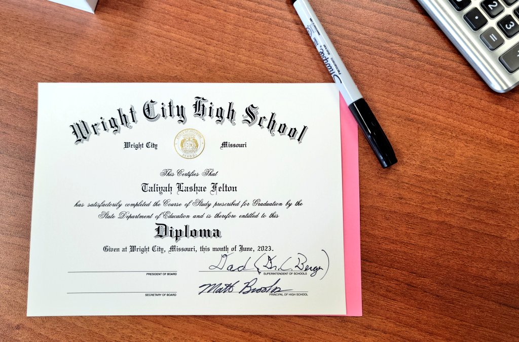 WCR2Supt's tweet photo. Graduation for our @wcr2high
seniors &amp; families is always a special time.  This one is a little extra special for my family.  Thank you  WCHS faculty &amp; staff!
#village  #wecauselearning
#wildcatstrong #Foster
 @usedgov @MOEducation https://t.co/LCMCARxdae