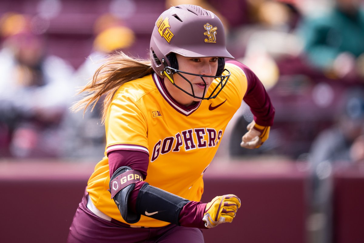 Minnesota Softball tweet media